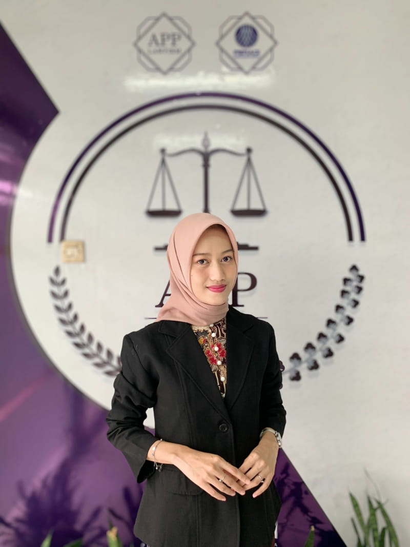 Junior Associate